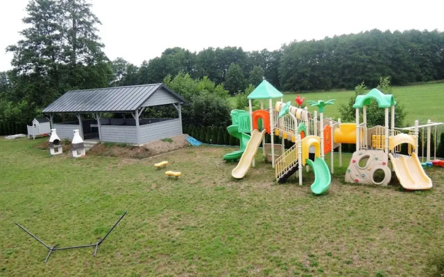 Dziwnowek Holiday House Near Beach