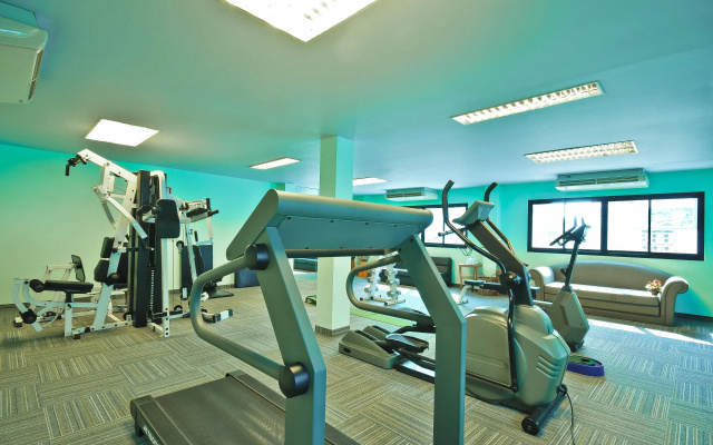 Admiral Suites Executive Serviced Apartment