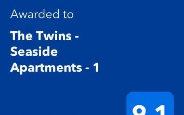 The Twins - Seaside Apartments - 1