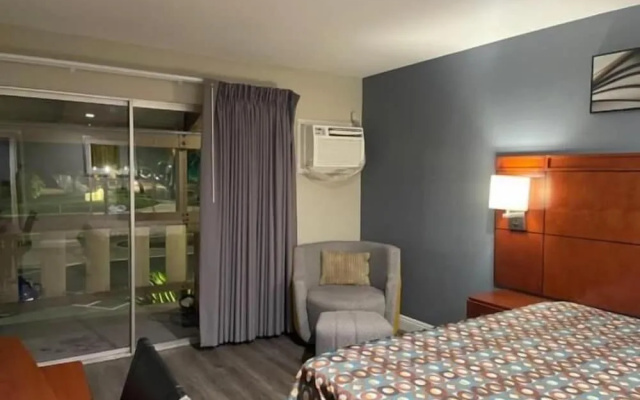 Bel Air Motor Hotel