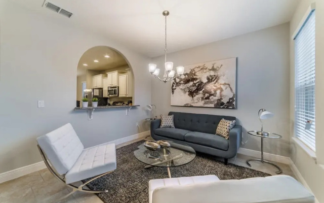 Oakbourne Avenue 5369