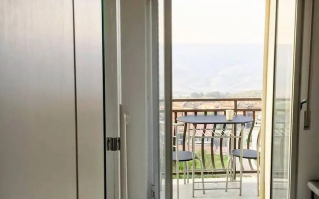 Captivating 2-bed Apartment in Grottole