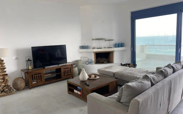 NV pool villa Aegina 1