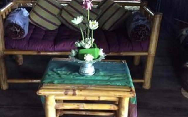 Bong Thom Home Stay
