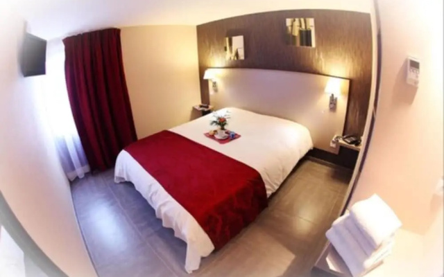 Le Coudon Hotel