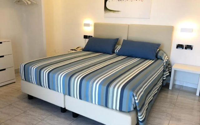 Hotel Bahamas