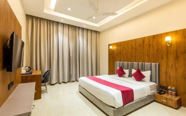 Gaurison Hotel&Resort