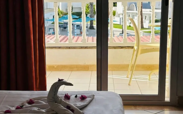 Hotel Best Beach-Family Only