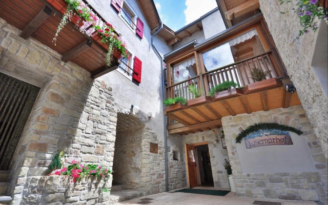 Albergo Lusernarhof