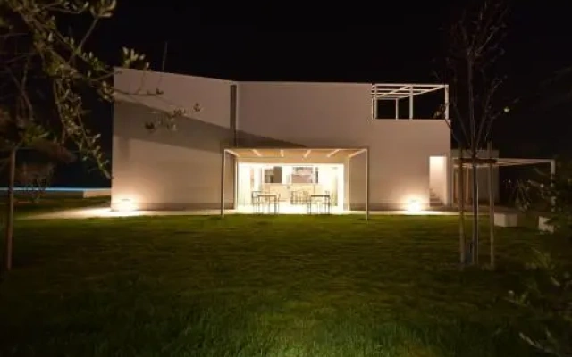 OrtoPi Country Canapa House