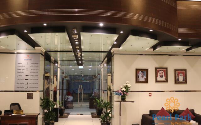Отель Pearl Park Inn вид на фасад