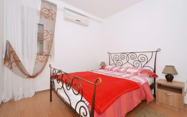 Irvin - Sweet Apartment - A1