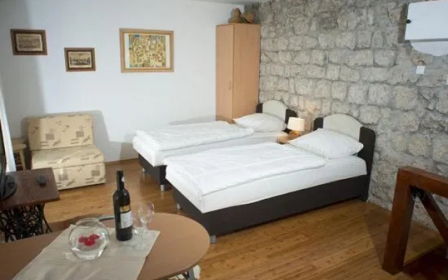 Apartment Old Town Gverovic