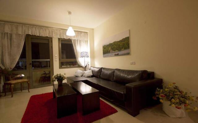 Tel Aviv Towers Apartment Израиль, Тель-Авив - отзывы, цены и фото номеров - забронировать отель Tel Aviv Towers Apartment онлайн комната для гостей