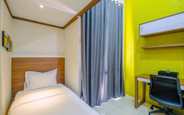 Cozy Studio with Bunk Bed at Dave Apartment near UI