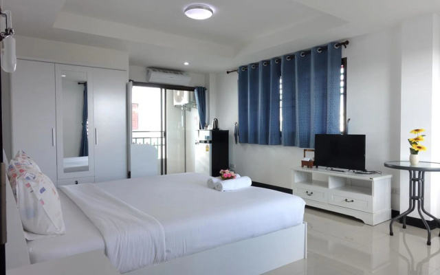 Rinn Boutique House