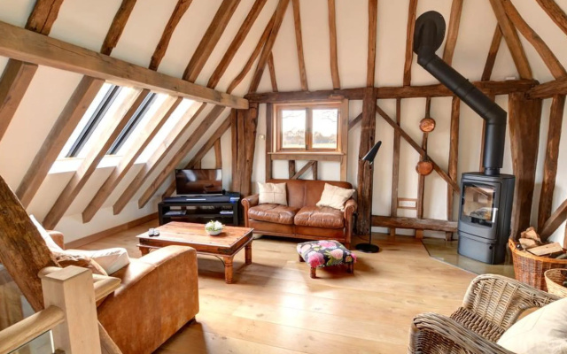 Saddlehurst Barn
