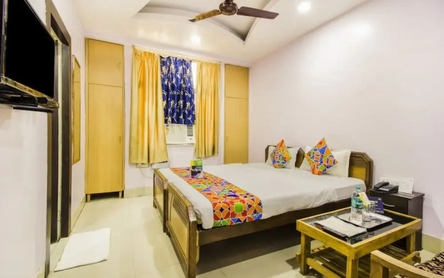 OYO 11682 Hotel Rp International