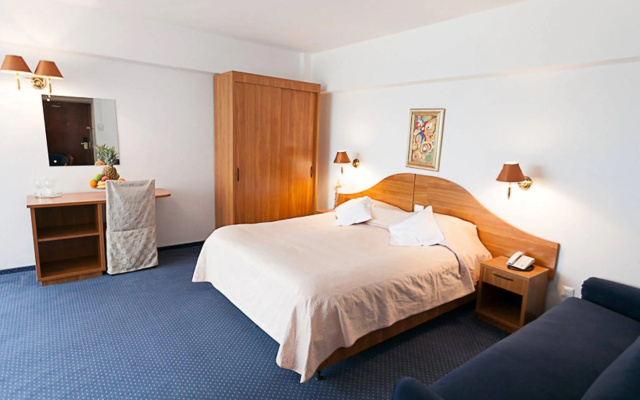 Best Western Hotel Savoy