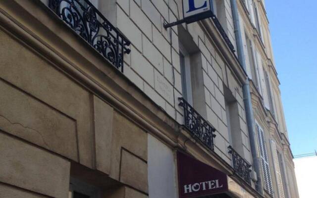 Hotel Residence Champerret вид на фасад