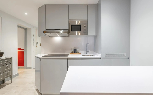 Sophisticated brand new flat