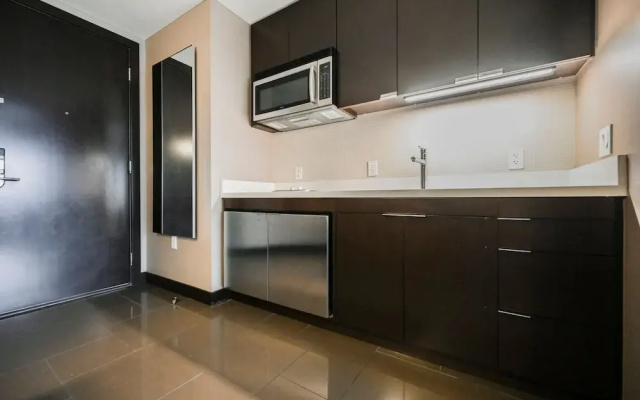 StripViewSuites at Vdara