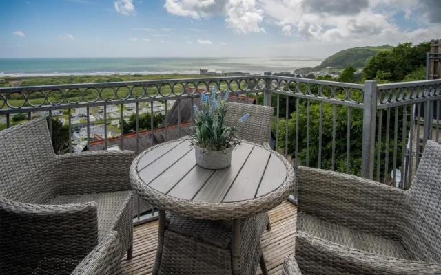 Nautilus - 2 Bedroom Apartment - Pendine