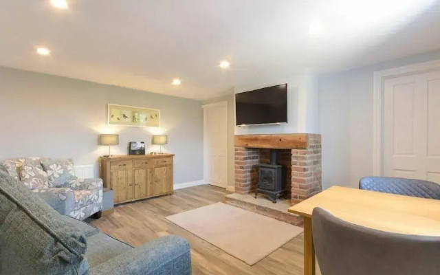 Dairymaid's Cottage