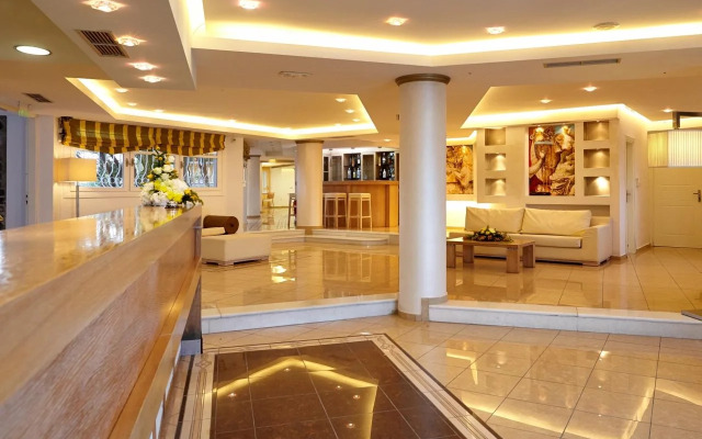Smy Santorini Suites & Villas