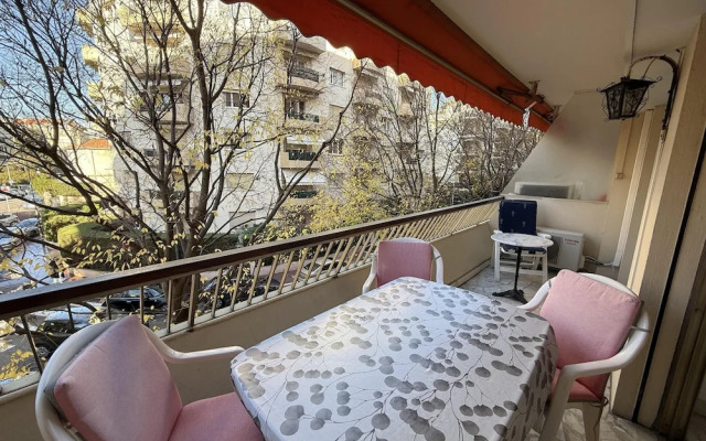 Central Studio in Cannes Near The Martinez- 2351