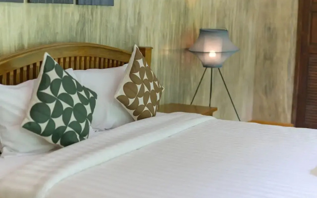 The Stream House at Mae Kampong