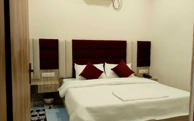 Hotel LR Delite Inn