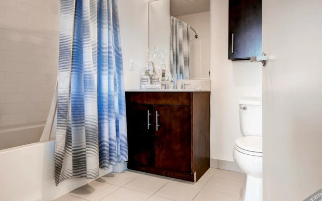Global Luxury Suites at Raritan