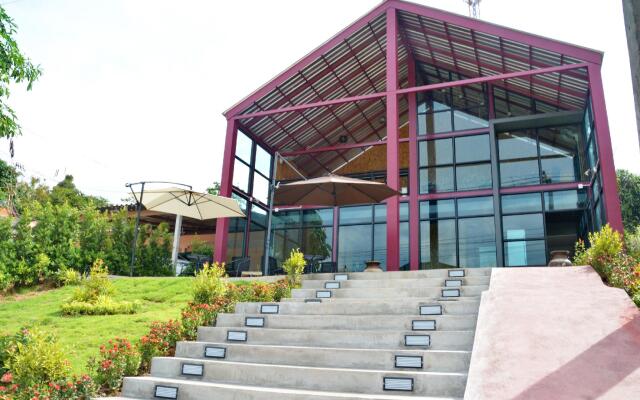 Lanta Hostel - Adults Only вид на фасад