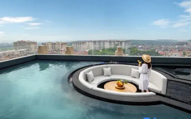 IntercityHotel Xishuangbanna Jinghong Hotel