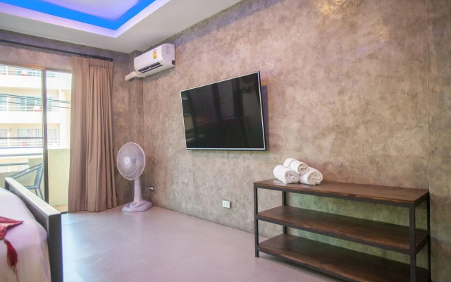 Steak & Co. Boutique Hotel