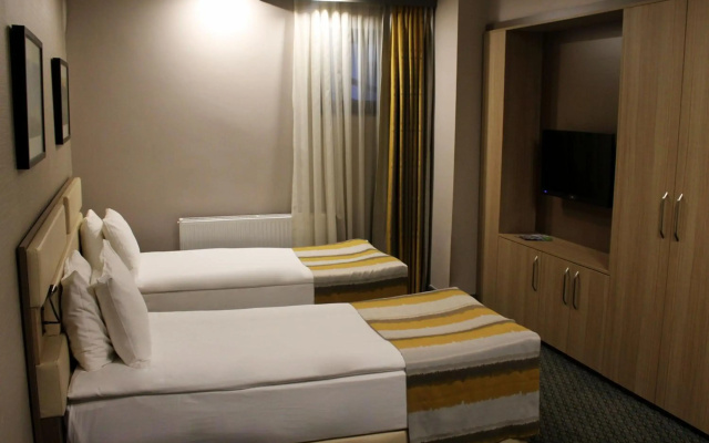 Tophane Suites