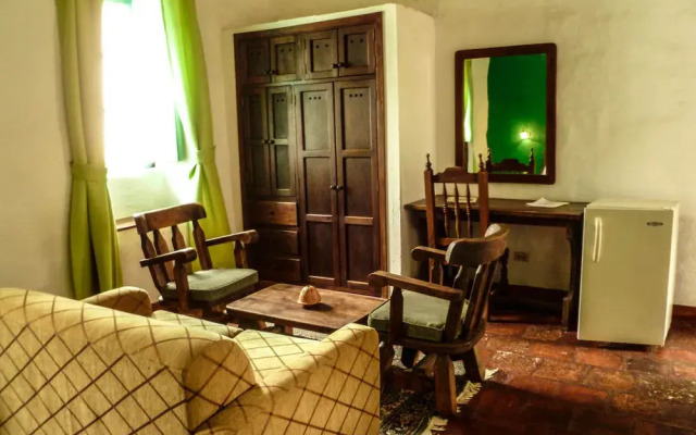 Hotel Mision Santa Barbara RNT 4799
