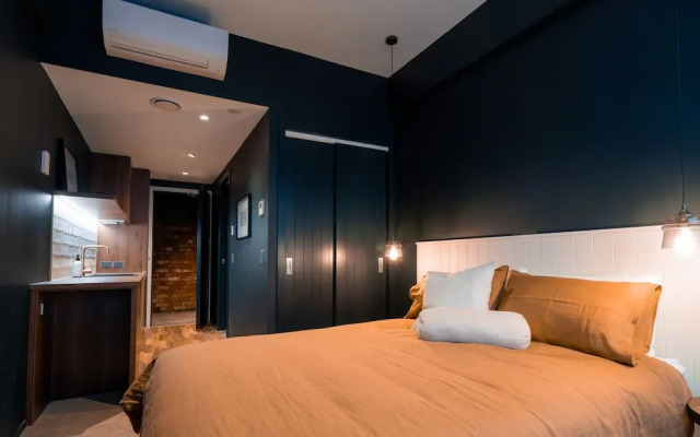 The Cobbler Hotel