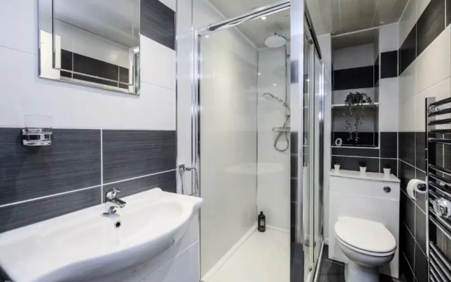 1 Bedroom Ground Floor Apartment