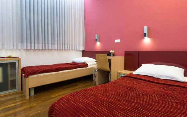 Dream Hotel