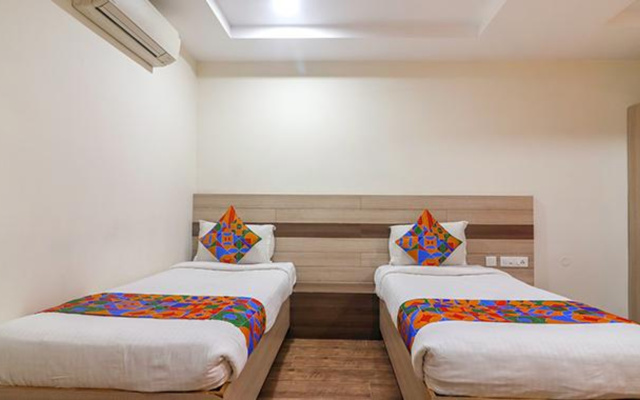 Fabhotel Pride Inn Financia