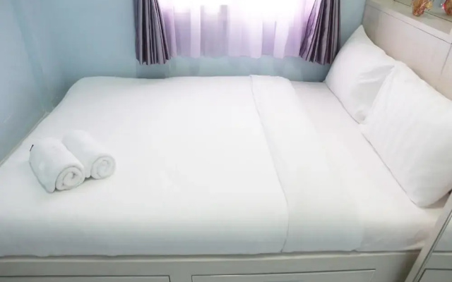 Comfortable 2BR Mutiara Bekasi Apartment