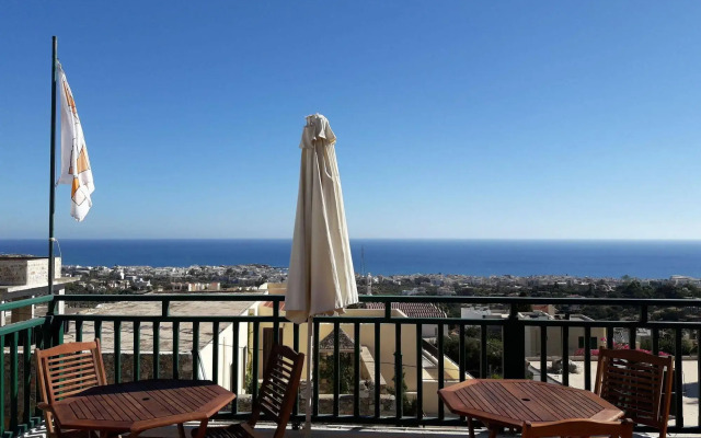 Kalimera Village
