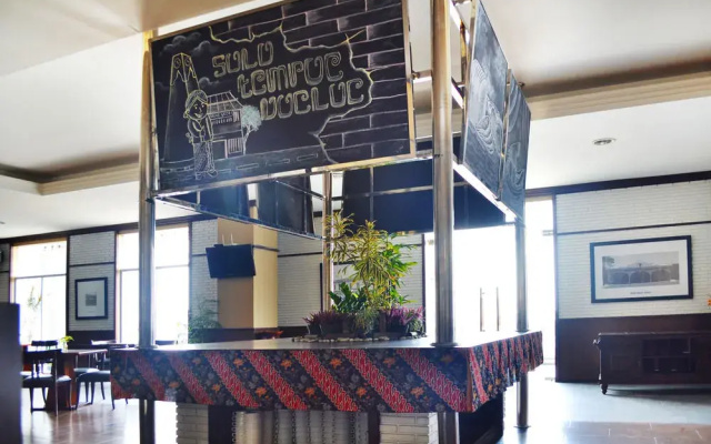 Airy Ngarsopuro Gatot Subroto 89 Solo
