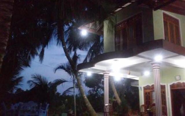 Отель Viveka Inn Guest вид на фасад
