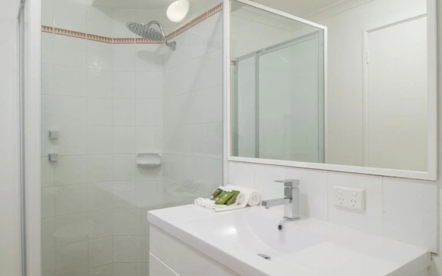 Hillarys Harbour Resort