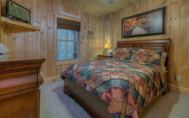 Colby's Cabin by Escape to Blue Ridge