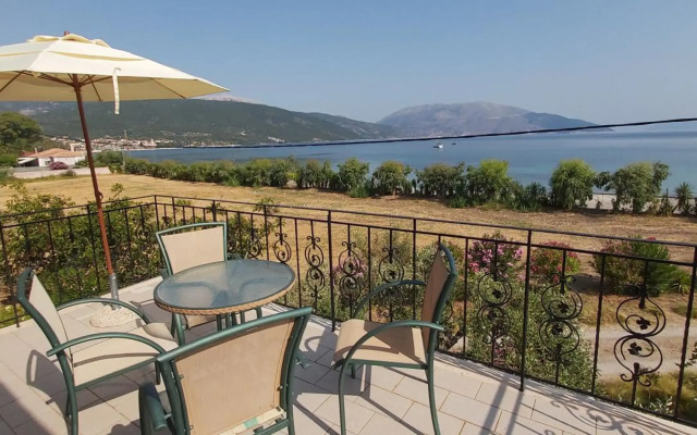 Tilde on the beach, Apts - Sami Kefalonia