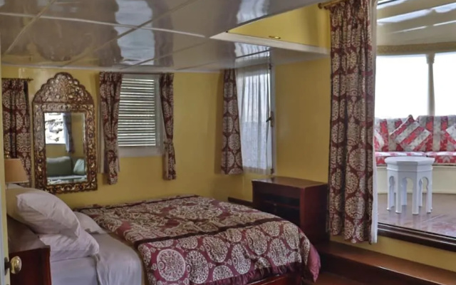 Dahabiya Nile Cruises - Private Boat - All-Inclusive
